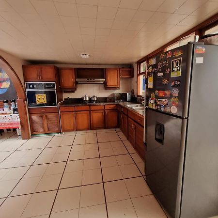 Acogedor Hostal Usaquen La Parada Del Tren Bogotá Extérieur photo