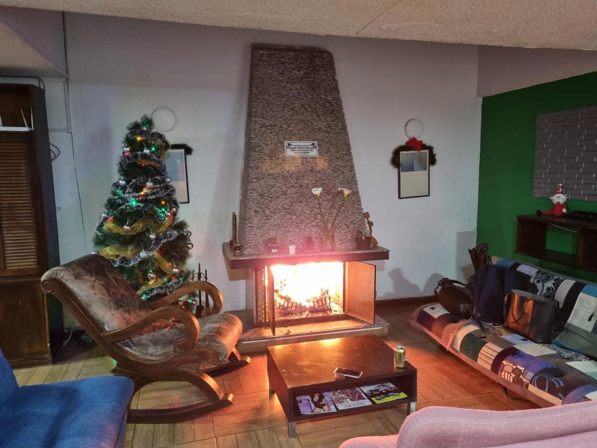 Acogedor Hostal Usaquen La Parada Del Tren Bogotá Extérieur photo